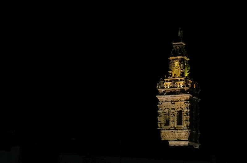 Iluminación Torre de San Miguel. Especialistas en el Sector eléctrico industrial