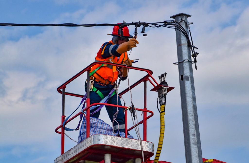 Trabajador del sector eléctrico industrial